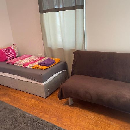 Apartament Mit Schlafzimmer ラール エクステリア 写真